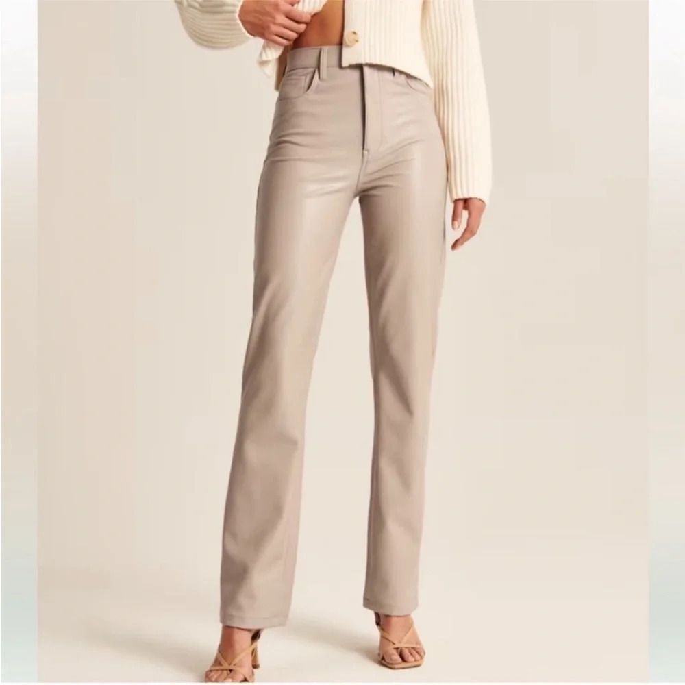 Abercrombie & Fitch The 90s Straight Ultra High Rise Faux Leather Pants Nude 27